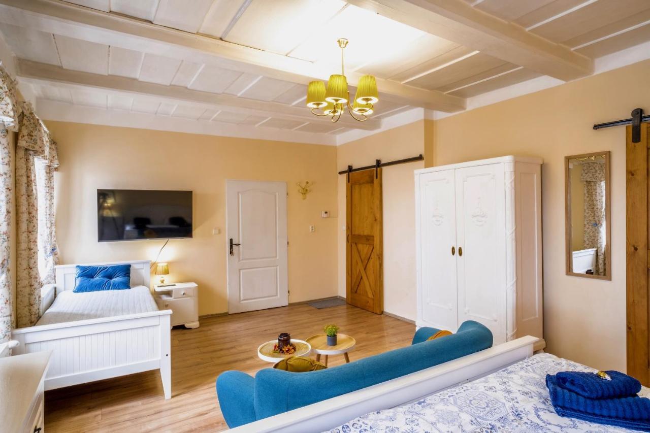 Rustic House V Luzickych Horach Apartment Jiretin pod Jedlovou Exterior photo